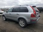 2004 Volvo XC90 T6