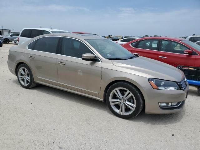 2015 Volkswagen Passat SEL