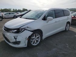 Salvage cars for sale at Cahokia Heights, IL auction: 2018 Chrysler Pacifica Touring Plus