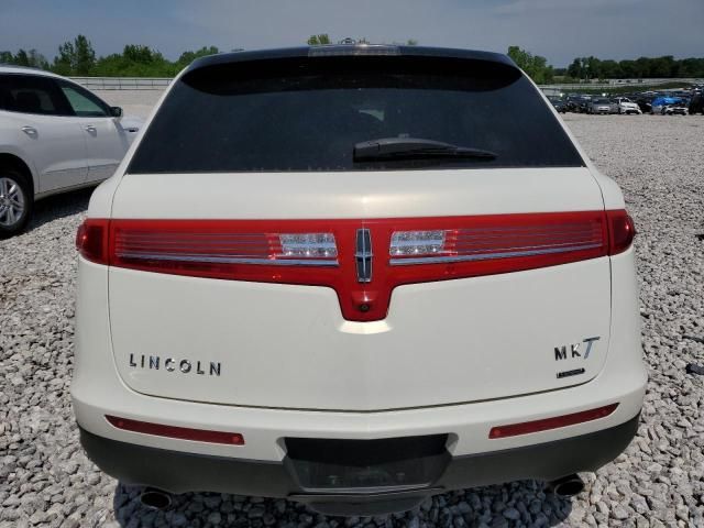 2013 Lincoln MKT