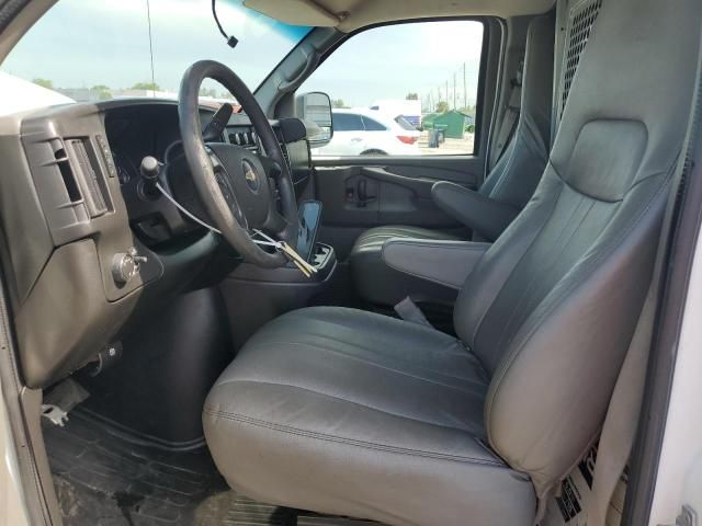 2015 Chevrolet Express G2500