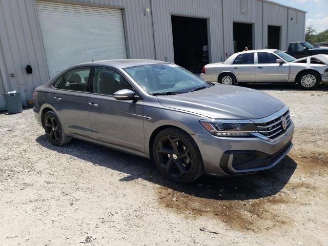 2020 Volkswagen Passat R-Line