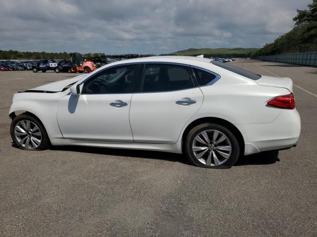 2011 Infiniti M56 X