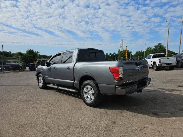 2017 Nissan Titan SV