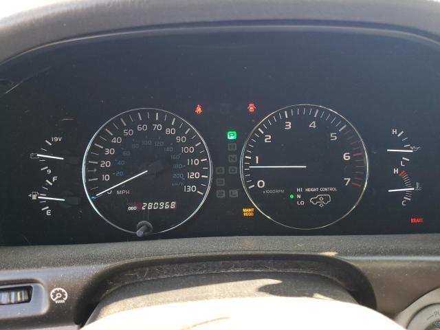 2005 Lexus LX 470