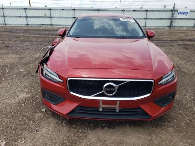 2021 Volvo S60 T5 Momentum