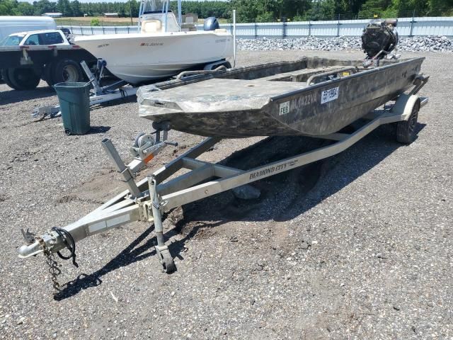 2018 John Deere Boat