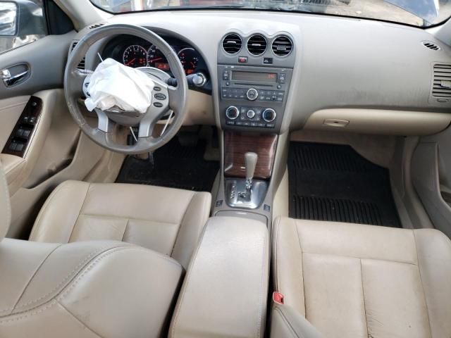 2011 Nissan Altima Base