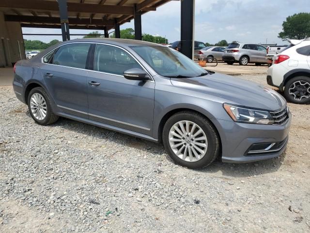 2016 Volkswagen Passat SE