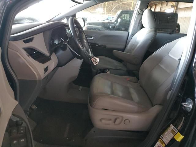 2016 Toyota Sienna XLE