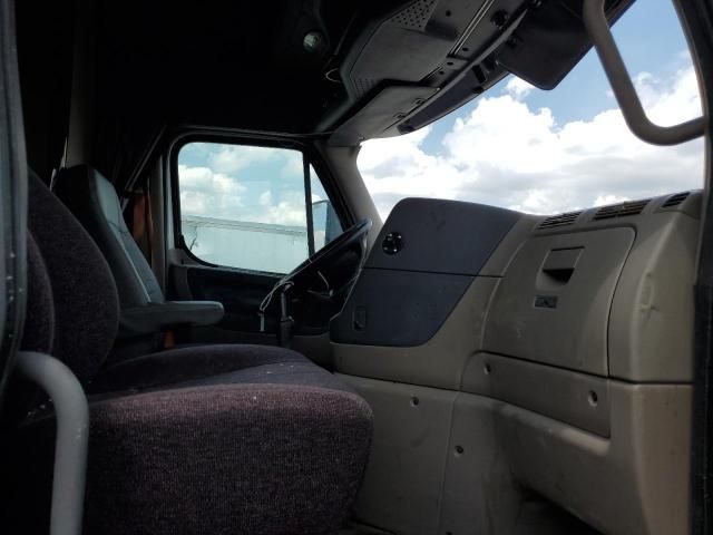 2016 Freightliner Cascadia 125