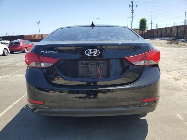 2015 Hyundai Elantra SE