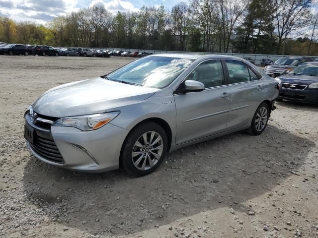 2015 Toyota Camry Hybrid