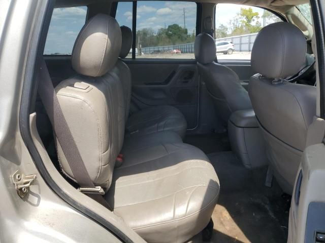 2004 Jeep Grand Cherokee Laredo