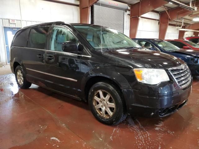 2009 Chrysler Town & Country Touring