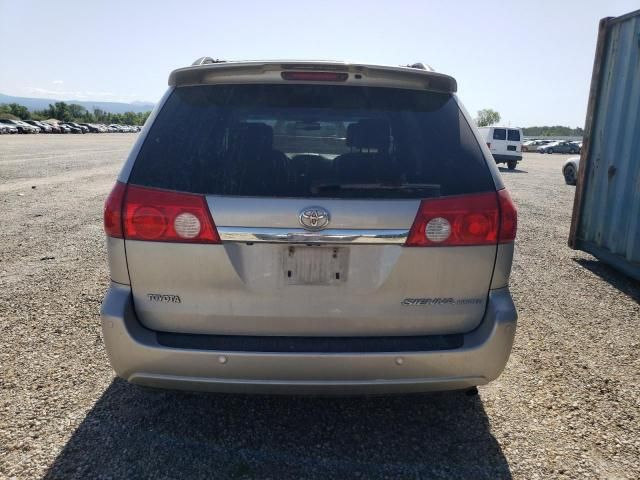 2008 Toyota Sienna XLE