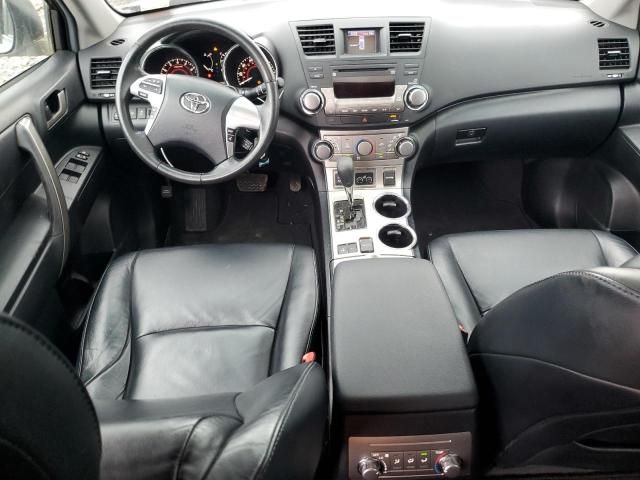 2011 Toyota Highlander Base