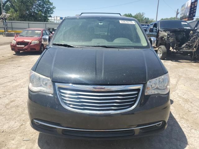 2015 Chrysler Town & Country Touring L