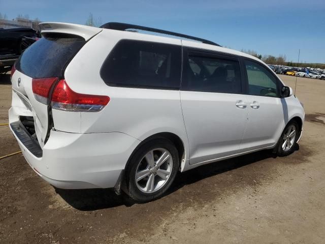 2013 Toyota Sienna XLE