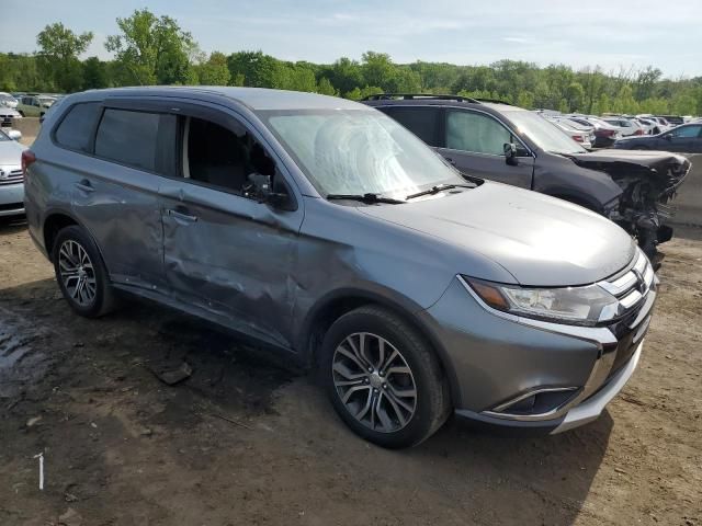 2016 Mitsubishi Outlander SE