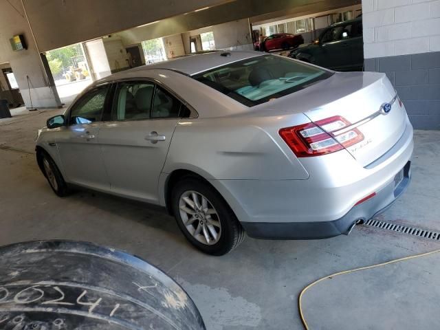 2013 Ford Taurus SE