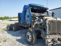 Salvage trucks for sale at Memphis, TN auction: 2014 Peterbilt 579