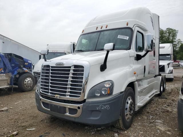 2017 Freightliner Cascadia 125