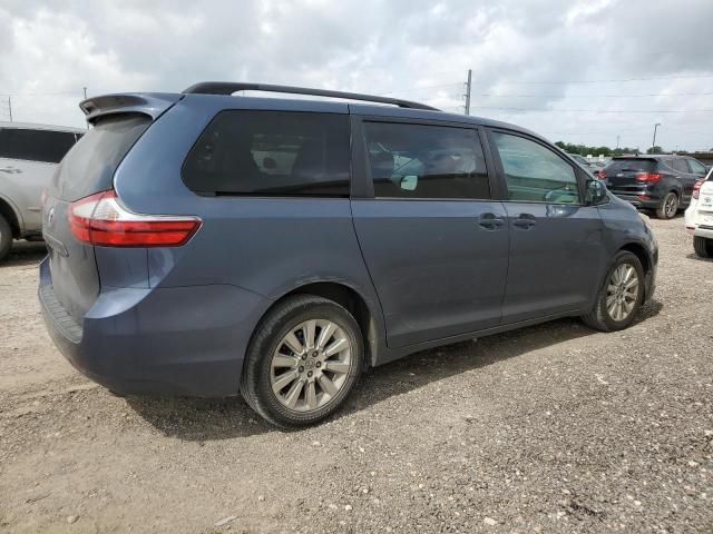 2015 Toyota Sienna LE