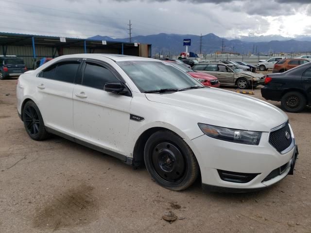 2016 Ford Taurus SHO