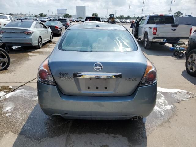 2011 Nissan Altima Base