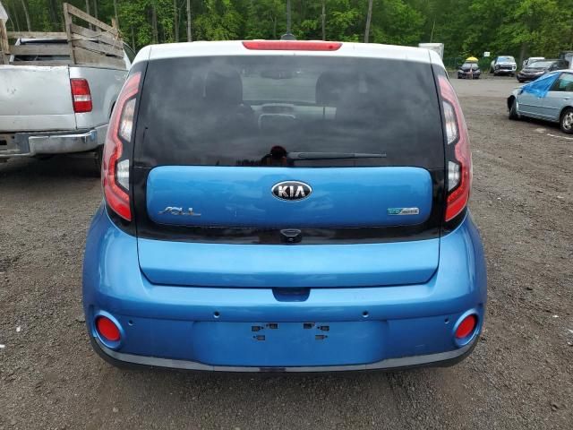 2016 KIA Soul EV +