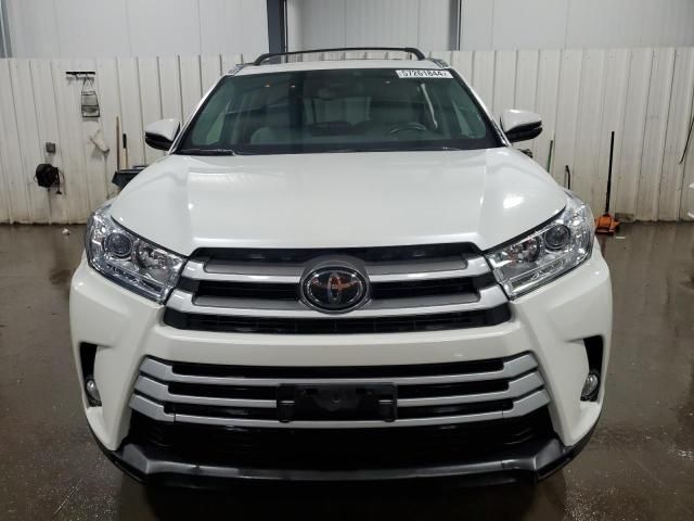 2019 Toyota Highlander SE