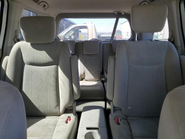 2015 Nissan Quest S