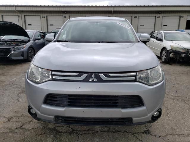 2014 Mitsubishi Outlander SE