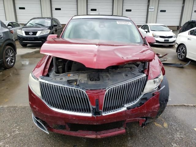 2013 Lincoln MKT