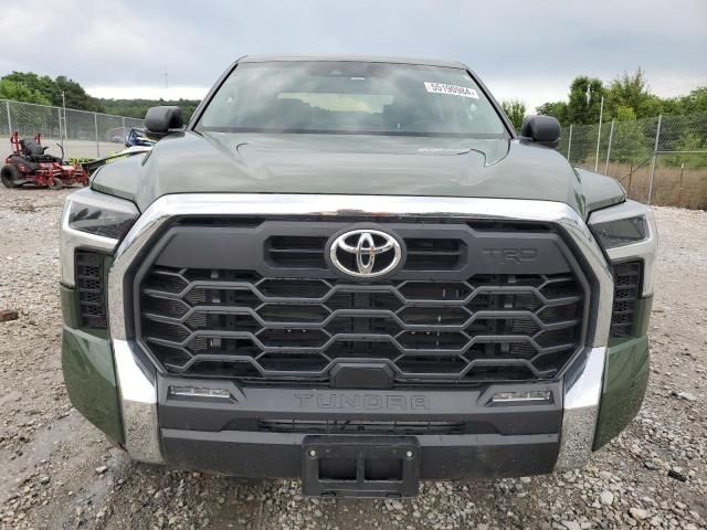 2022 Toyota Tundra Crewmax SR