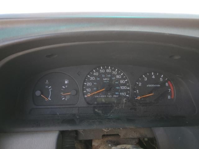 2000 Nissan Frontier XE