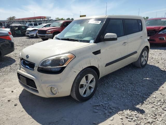 2012 KIA Soul +