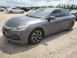 Carros dañados por inundaciones a la venta en subasta: 2016 Honda Accord EXL