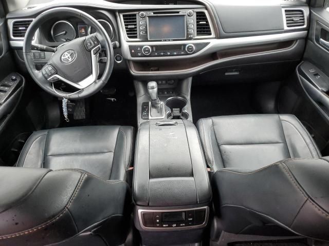 2018 Toyota Highlander SE