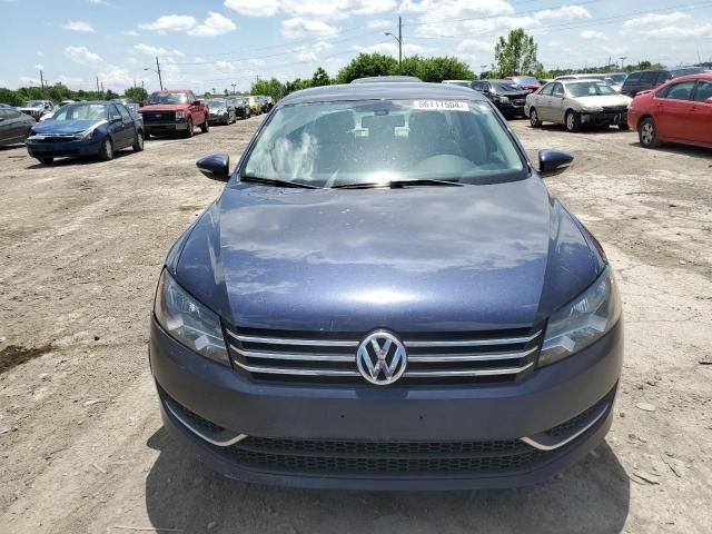 2012 Volkswagen Passat SE