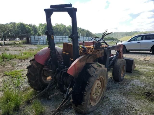 2000 Maserati Tractor