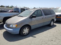 Salvage cars for sale from Copart Martinez, CA: 1998 Toyota Sienna LE
