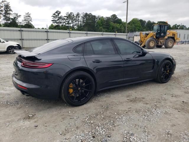 2017 Porsche Panamera Turbo