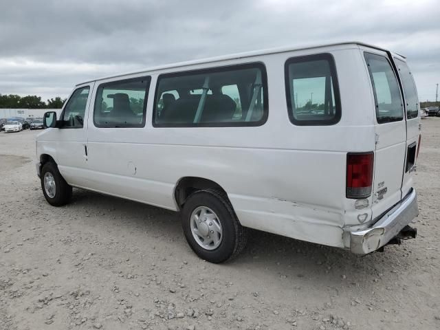 2013 Ford Econoline E350 Super Duty Wagon