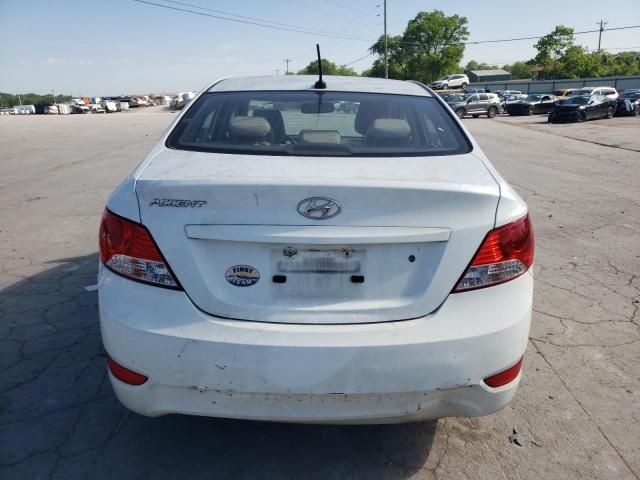 2013 Hyundai Accent GLS