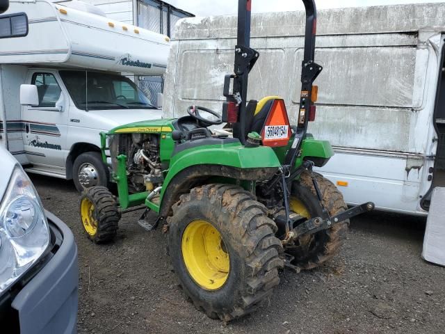 2020 John Deere 2038R