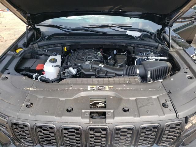 2024 Jeep Grand Cherokee L Laredo