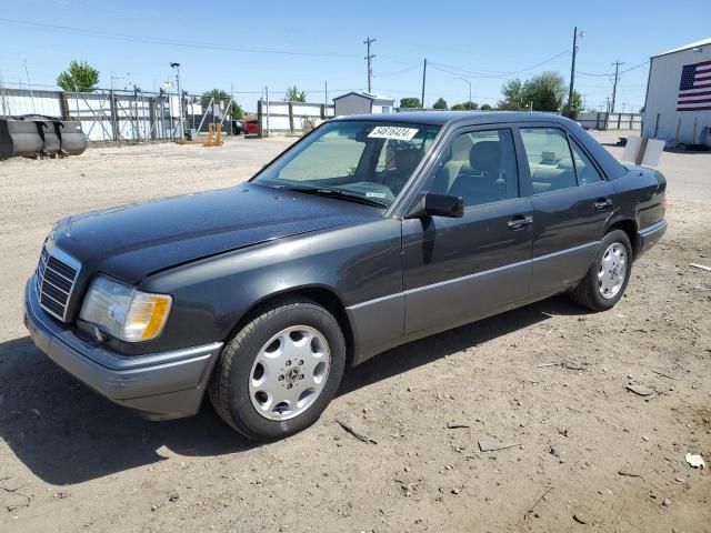 1994 Mercedes-Benz E 320