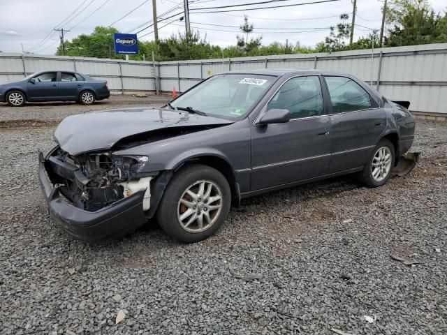 2001 Toyota Camry LE